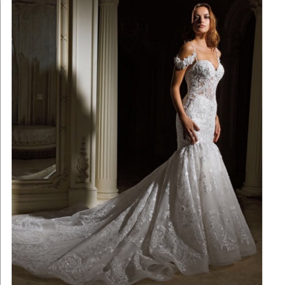 previously owned wedding dresses